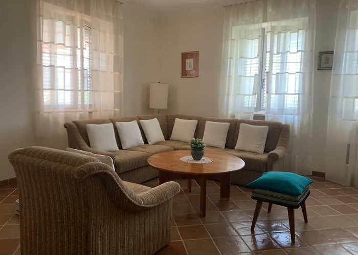 Aurora 사벨레트리